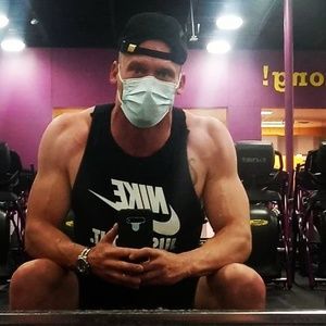 Meet your Posher, Mike